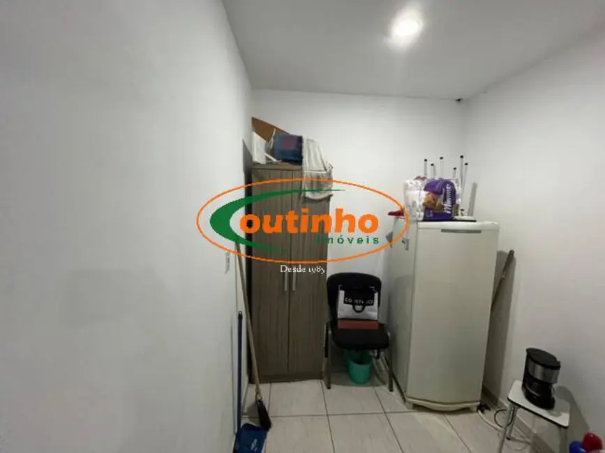 Sala Comercial à venda, 67m2 em Tijuca, Rio De Janeiro - RJ - imagem 9 Foto 9 de Sala Comercial à venda, 67m2 em Tijuca, Rio De Janeiro - RJ