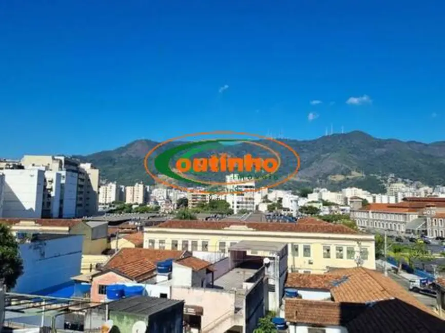 Foto 2 de Apartamento com 2 quartos à venda, 70m2 em Vila Isabel, Rio De Janeiro - RJ