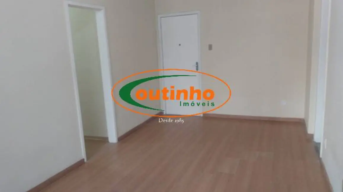 Foto 3 de Apartamento com 2 quartos à venda, 70m2 em Tijuca, Rio De Janeiro - RJ