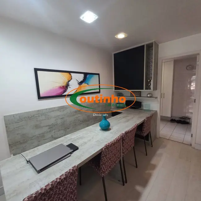 Apartamento com 2 quartos à venda, 87m2 em Tijuca, Rio De Janeiro - RJ - imagem 7 Foto 7 de Apartamento com 2 quartos à venda, 87m2 em Tijuca, Rio De Janeiro - RJ