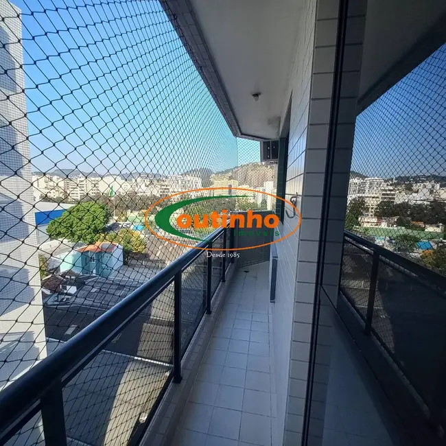 Apartamento com 2 quartos à venda, 87m2 em Tijuca, Rio De Janeiro - RJ - imagem 3 Foto 3 de Apartamento com 2 quartos à venda, 87m2 em Tijuca, Rio De Janeiro - RJ