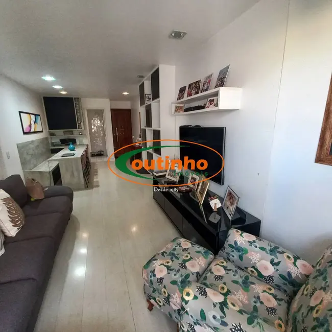 Apartamento com 2 quartos à venda, 87m2 em Tijuca, Rio De Janeiro - RJ - imagem 6 Foto 6 de Apartamento com 2 quartos à venda, 87m2 em Tijuca, Rio De Janeiro - RJ