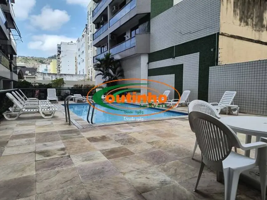 Apartamento com 2 quartos à venda, 87m2 em Tijuca, Rio De Janeiro - RJ - imagem 2 Foto 2 de Apartamento com 2 quartos à venda, 87m2 em Tijuca, Rio De Janeiro - RJ