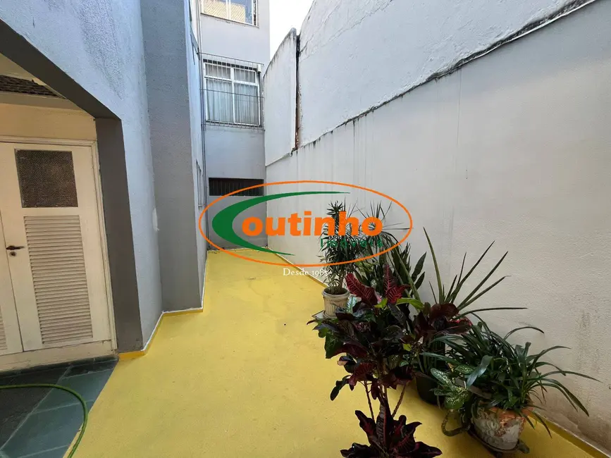 Foto 2 de Apartamento com 1 quarto à venda, 58m2 em Tijuca, Rio De Janeiro - RJ