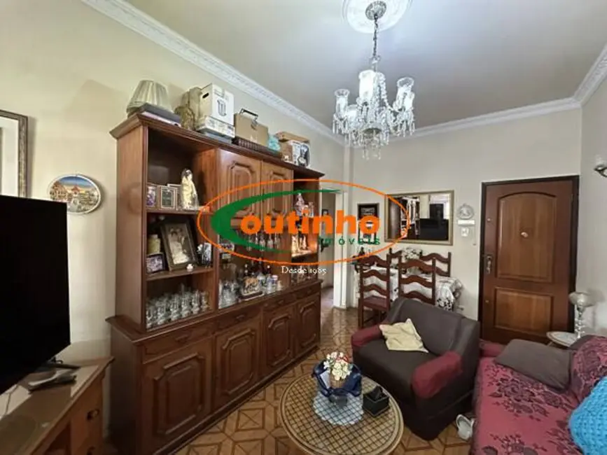 Foto 2 de Apartamento com 2 quartos à venda, 60m2 em Vila Isabel, Rio De Janeiro - RJ