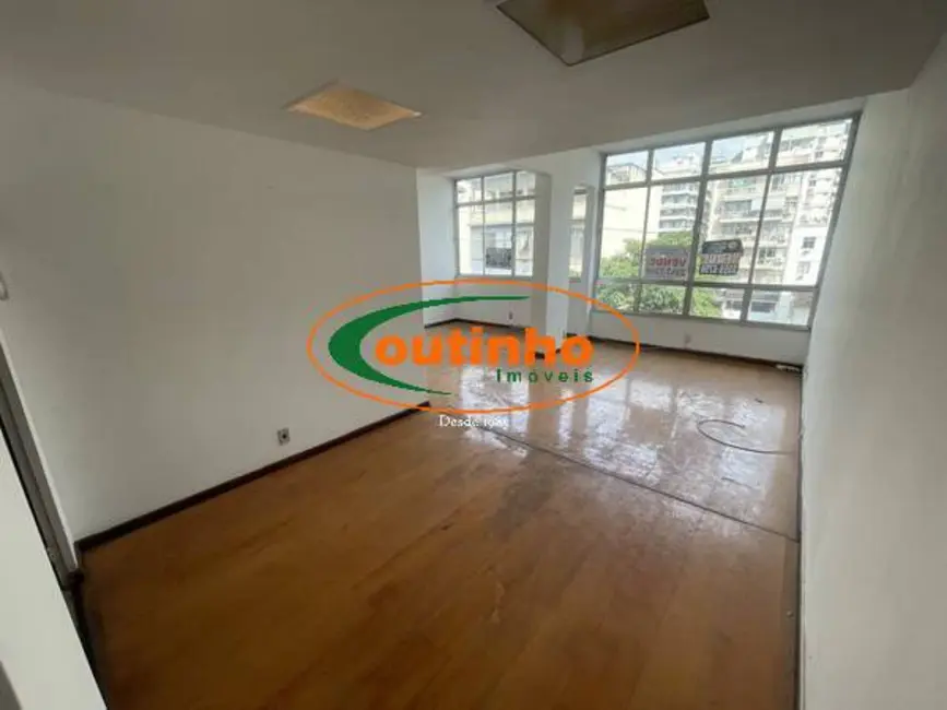 Apartamento com 3 quartos à venda, 94m2 em Tijuca, Rio De Janeiro - RJ - imagem 3 Foto 3 de Apartamento com 3 quartos à venda, 94m2 em Tijuca, Rio De Janeiro - RJ