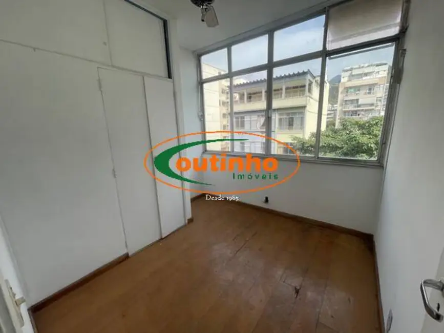 Apartamento com 3 quartos à venda, 94m2 em Tijuca, Rio De Janeiro - RJ - imagem 6 Foto 6 de Apartamento com 3 quartos à venda, 94m2 em Tijuca, Rio De Janeiro - RJ
