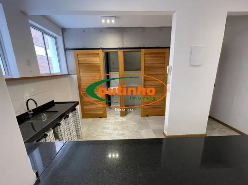 Foto 3 de Apartamento com 2 quartos à venda, 62m2 em Tijuca, Rio De Janeiro - RJ
