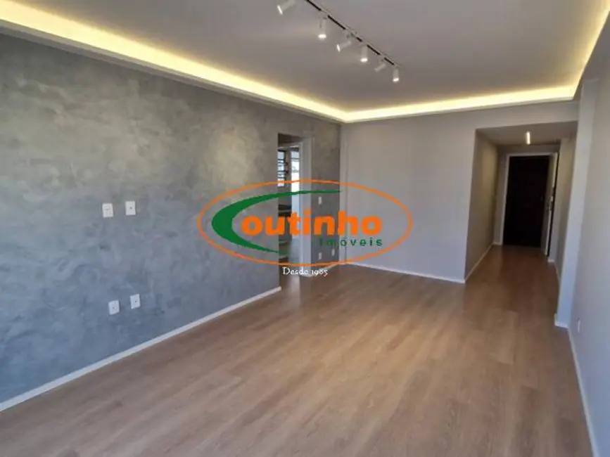 Apartamento com 3 quartos à venda, 134m2 em Andaraí, Rio De Janeiro - RJ - imagem 2 Foto 2 de Apartamento com 3 quartos à venda, 134m2 em Andaraí, Rio De Janeiro - RJ