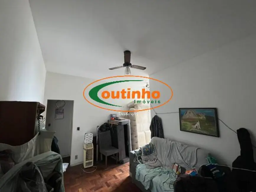 Apartamento com 2 quartos à venda, 60m2 em Tijuca, Rio De Janeiro - RJ - imagem 5 Foto 5 de Apartamento com 2 quartos à venda, 60m2 em Tijuca, Rio De Janeiro - RJ