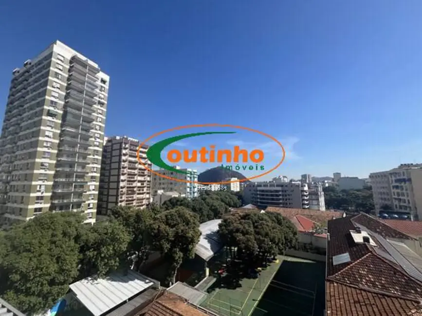 Foto 3 de Apartamento com 2 quartos à venda, 76m2 em Tijuca, Rio De Janeiro - RJ