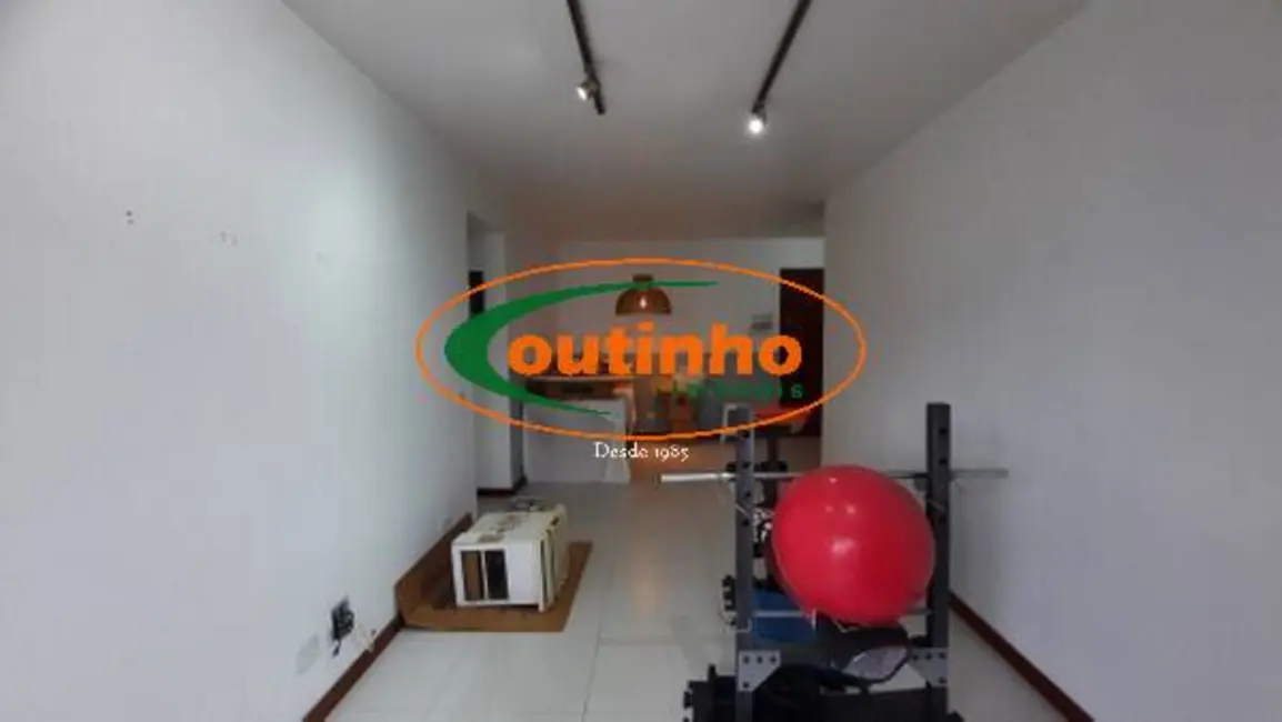 Foto 2 de Apartamento com 2 quartos à venda, 81m2 em Tijuca, Rio De Janeiro - RJ