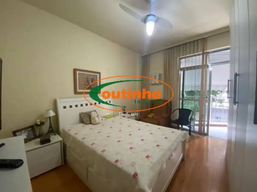 Foto 8 de Apartamento com 2 quartos à venda, 83m2 em Tijuca, Rio De Janeiro - RJ