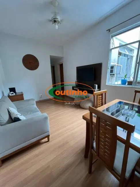 Foto 2 de Apartamento com 2 quartos à venda, 61m2 em Tijuca, Rio De Janeiro - RJ