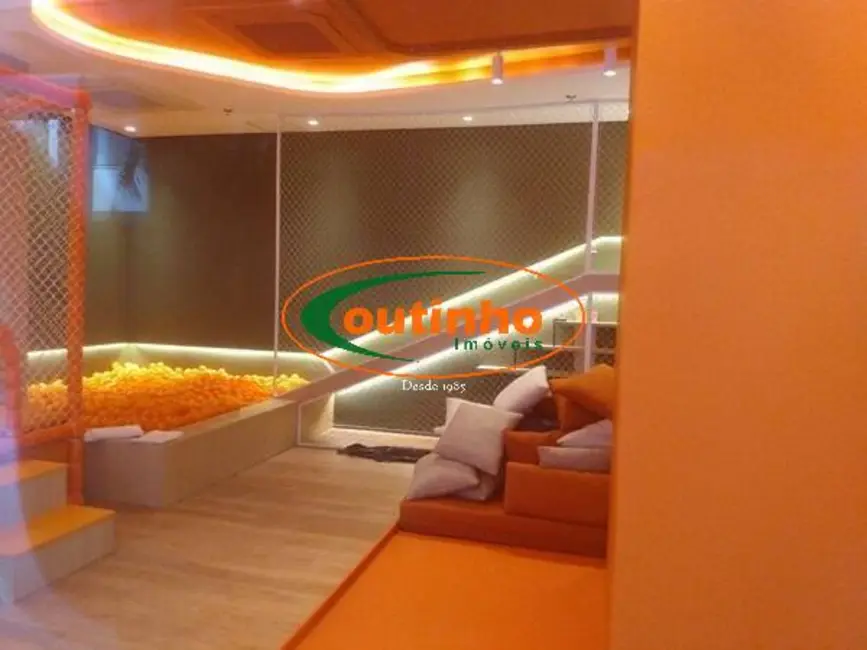 Apartamento com 3 quartos à venda, 90m2 em Tijuca, Rio De Janeiro - RJ - imagem 9 Foto 9 de Apartamento com 3 quartos à venda, 90m2 em Tijuca, Rio De Janeiro - RJ