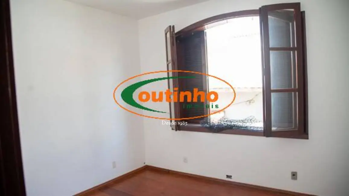 Foto 6 de Casa com 4 quartos à venda, 242m2 em Tijuca, Rio De Janeiro - RJ