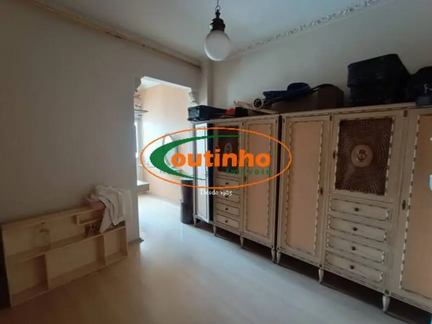 Apartamento com 3 quartos à venda, 99m2 em Tijuca, Rio De Janeiro - RJ - imagem 6 Foto 6 de Apartamento com 3 quartos à venda, 99m2 em Tijuca, Rio De Janeiro - RJ