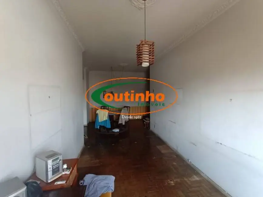 Apartamento com 3 quartos à venda, 99m2 em Tijuca, Rio De Janeiro - RJ - imagem 2 Foto 2 de Apartamento com 3 quartos à venda, 99m2 em Tijuca, Rio De Janeiro - RJ