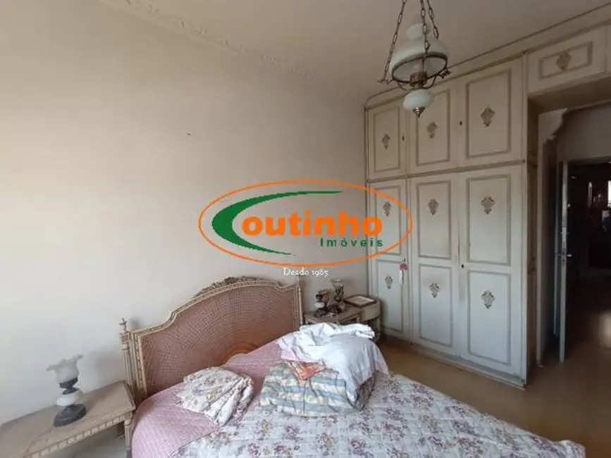 Apartamento com 3 quartos à venda, 99m2 em Tijuca, Rio De Janeiro - RJ - imagem 5 Foto 5 de Apartamento com 3 quartos à venda, 99m2 em Tijuca, Rio De Janeiro - RJ