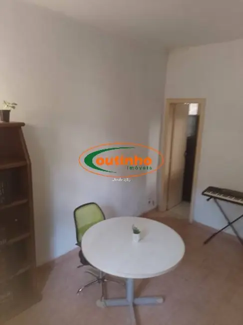 Apartamento com 3 quartos à venda, 80m2 em Tijuca, Rio De Janeiro - RJ - imagem 8 Foto 8 de Apartamento com 3 quartos à venda, 80m2 em Tijuca, Rio De Janeiro - RJ