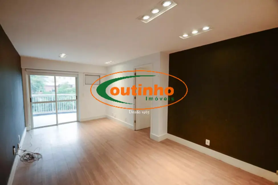 Foto 3 de Apartamento com 3 quartos à venda, 82m2 em Tijuca, Rio De Janeiro - RJ