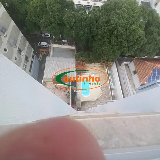 Apartamento com 2 quartos à venda, 80m2 em Tijuca, Rio De Janeiro - RJ - imagem 8 Foto 8 de Apartamento com 2 quartos à venda, 80m2 em Tijuca, Rio De Janeiro - RJ