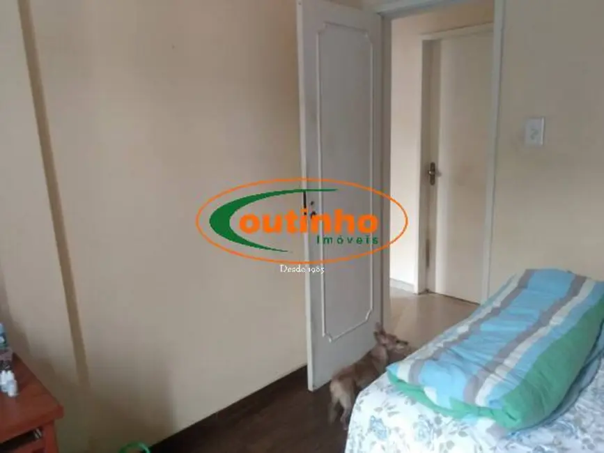 Apartamento com 3 quartos à venda, 84m2 em Tijuca, Rio De Janeiro - RJ - imagem 8 Foto 8 de Apartamento com 3 quartos à venda, 84m2 em Tijuca, Rio De Janeiro - RJ