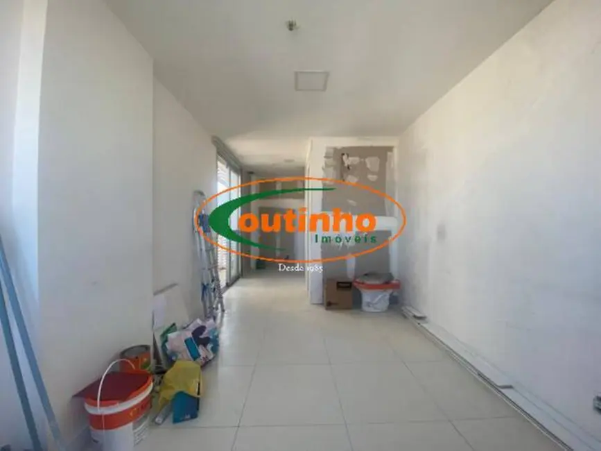 Sala Comercial à venda, 26m2 em Tijuca, Rio De Janeiro - RJ - imagem 7 Foto 7 de Sala Comercial à venda, 26m2 em Tijuca, Rio De Janeiro - RJ