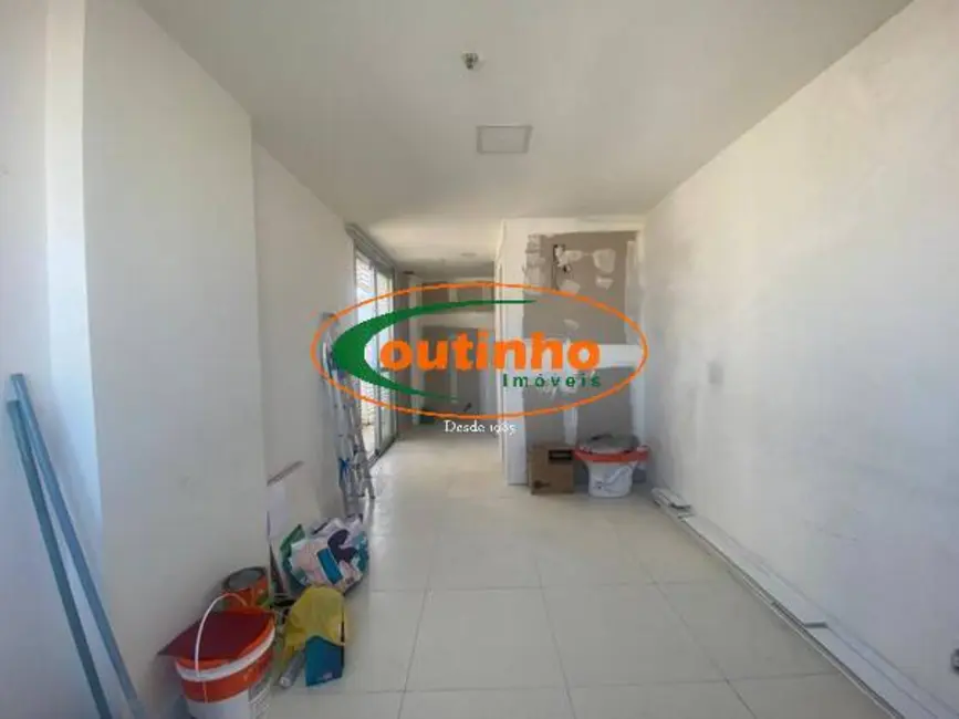 Sala Comercial à venda, 26m2 em Tijuca, Rio De Janeiro - RJ - imagem 6 Foto 6 de Sala Comercial à venda, 26m2 em Tijuca, Rio De Janeiro - RJ