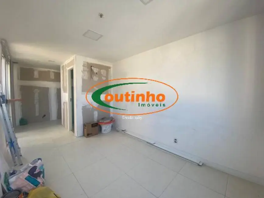 Sala Comercial à venda, 26m2 em Tijuca, Rio De Janeiro - RJ - imagem 8 Foto 8 de Sala Comercial à venda, 26m2 em Tijuca, Rio De Janeiro - RJ