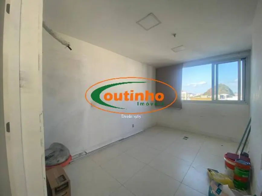 Sala Comercial à venda, 26m2 em Tijuca, Rio De Janeiro - RJ - imagem 9 Foto 9 de Sala Comercial à venda, 26m2 em Tijuca, Rio De Janeiro - RJ