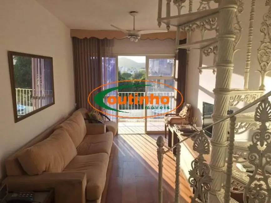 Cobertura com 2 quartos à venda, 144m2 em Tijuca, Rio De Janeiro - RJ - imagem 1 Foto 1 de Cobertura com 2 quartos à venda, 144m2 em Tijuca, Rio De Janeiro - RJ