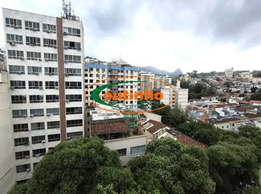 Apartamento com 3 quartos à venda, 92m2 em Tijuca, Rio De Janeiro - RJ - imagem 2 Foto 2 de Apartamento com 3 quartos à venda, 92m2 em Tijuca, Rio De Janeiro - RJ