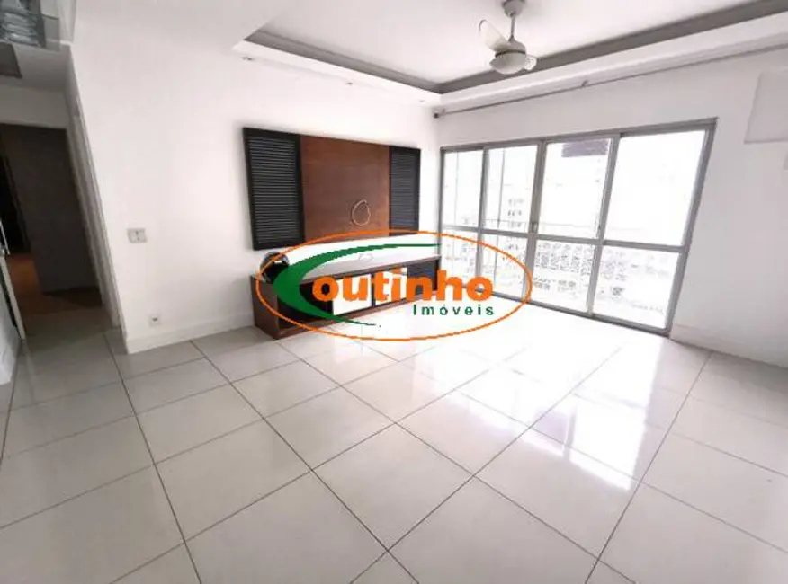 Apartamento com 3 quartos à venda, 92m2 em Tijuca, Rio De Janeiro - RJ - imagem 7 Foto 7 de Apartamento com 3 quartos à venda, 92m2 em Tijuca, Rio De Janeiro - RJ