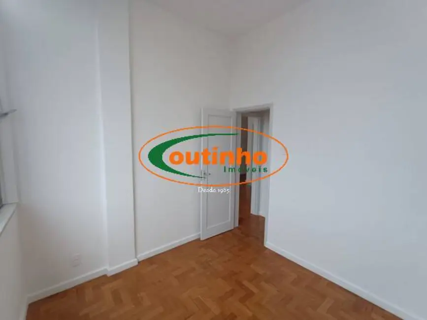 Apartamento com 3 quartos à venda, 86m2 em Tijuca, Rio De Janeiro - RJ - imagem 5 Foto 5 de Apartamento com 3 quartos à venda, 86m2 em Tijuca, Rio De Janeiro - RJ