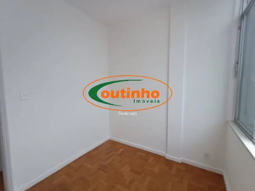 Apartamento com 3 quartos à venda, 86m2 em Tijuca, Rio De Janeiro - RJ - imagem 6 Foto 6 de Apartamento com 3 quartos à venda, 86m2 em Tijuca, Rio De Janeiro - RJ