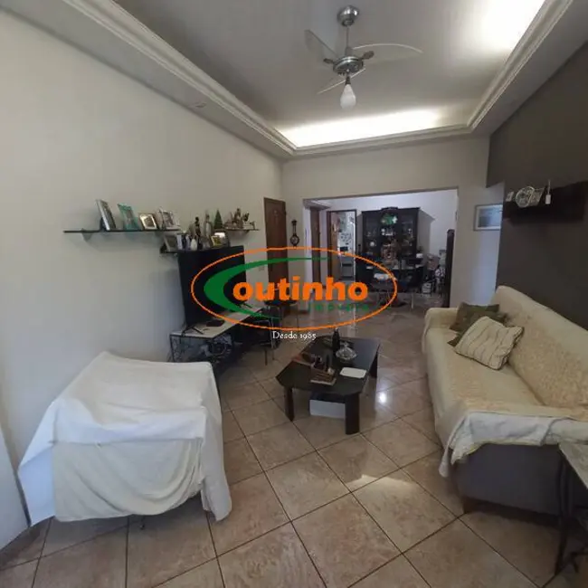 Apartamento com 3 quartos à venda, 80m2 em Tijuca, Rio De Janeiro - RJ - imagem 5 Foto 5 de Apartamento com 3 quartos à venda, 80m2 em Tijuca, Rio De Janeiro - RJ