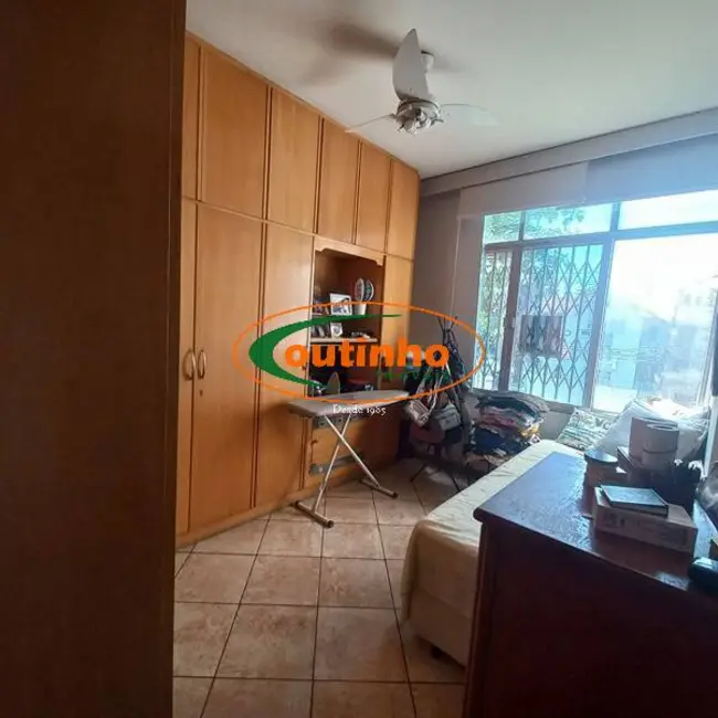 Apartamento com 3 quartos à venda, 80m2 em Tijuca, Rio De Janeiro - RJ - imagem 9 Foto 9 de Apartamento com 3 quartos à venda, 80m2 em Tijuca, Rio De Janeiro - RJ