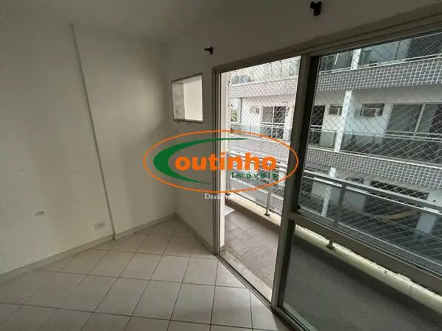 Foto 4 de Apartamento com 2 quartos à venda, 95m2 em Vila Isabel, Rio De Janeiro - RJ