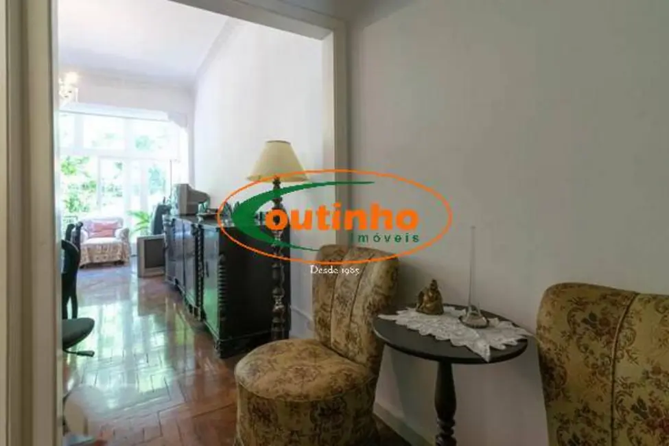 Apartamento com 3 quartos à venda, 86m2 em Tijuca, Rio De Janeiro - RJ - imagem 5 Foto 5 de Apartamento com 3 quartos à venda, 86m2 em Tijuca, Rio De Janeiro - RJ