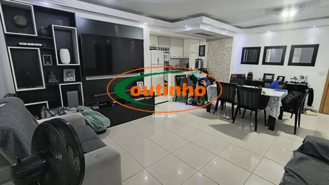 Apartamento com 2 quartos à venda, 81m2 em Tijuca, Rio De Janeiro - RJ - imagem 2 Foto 2 de Apartamento com 2 quartos à venda, 81m2 em Tijuca, Rio De Janeiro - RJ