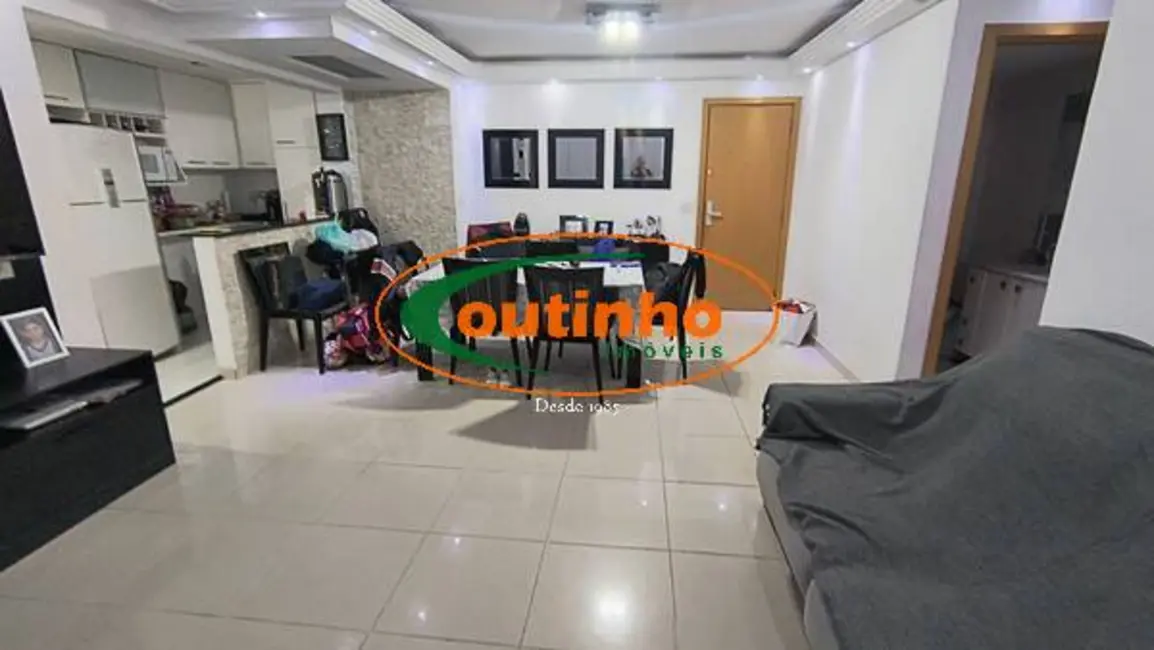 Apartamento com 2 quartos à venda, 81m2 em Tijuca, Rio De Janeiro - RJ - imagem 3 Foto 3 de Apartamento com 2 quartos à venda, 81m2 em Tijuca, Rio De Janeiro - RJ