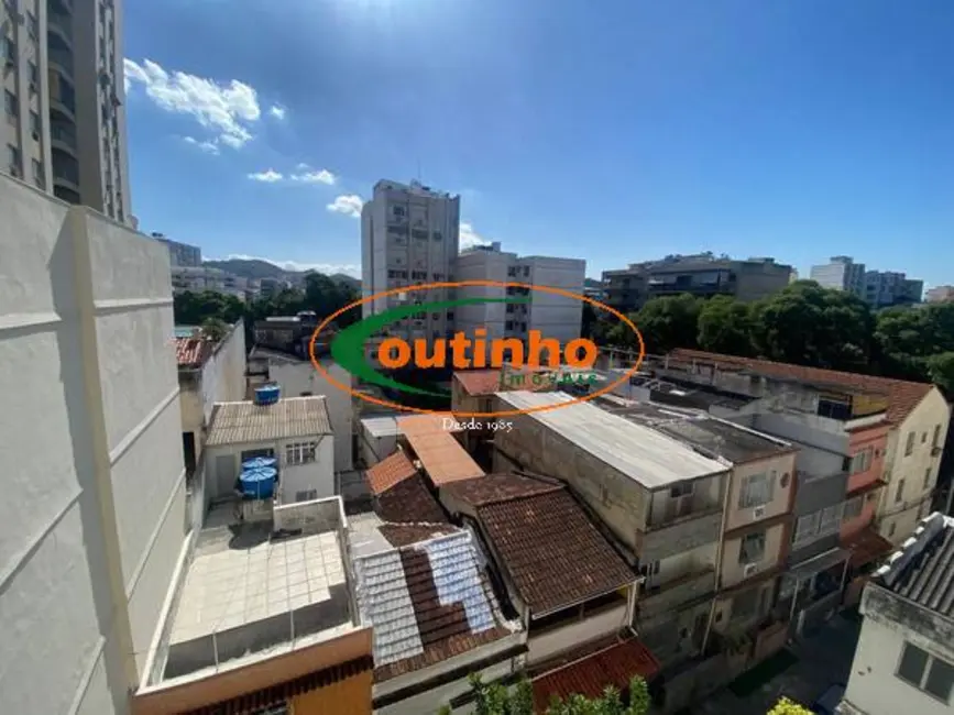Foto 2 de Apartamento com 2 quartos à venda, 56m2 em Tijuca, Rio De Janeiro - RJ