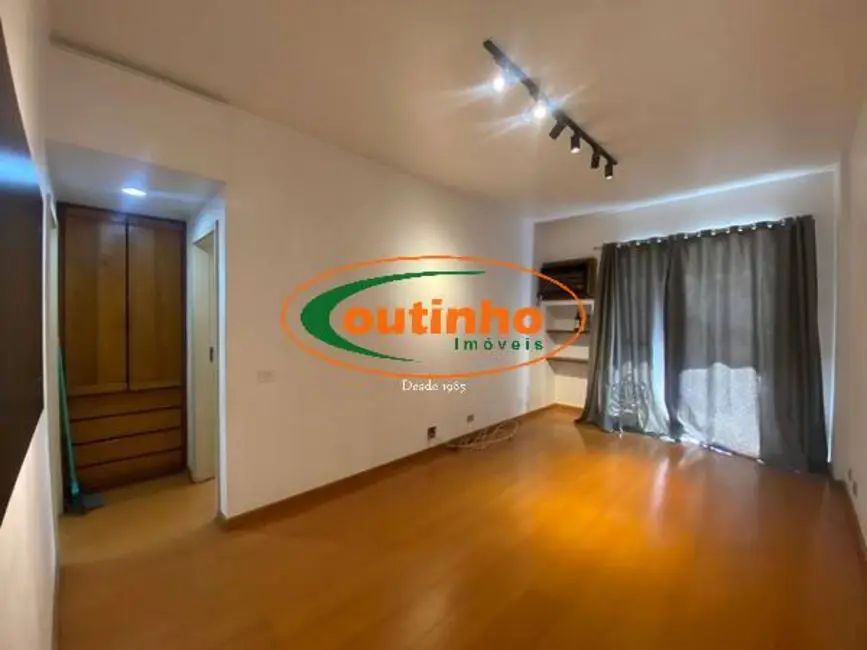 Foto 5 de Apartamento com 2 quartos à venda, 56m2 em Tijuca, Rio De Janeiro - RJ