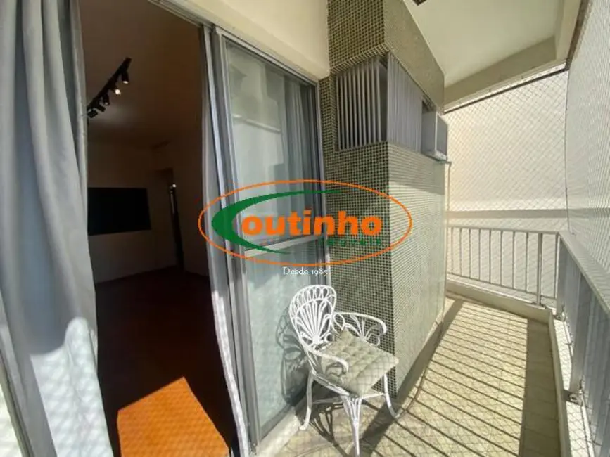 Foto 1 de Apartamento com 2 quartos à venda, 56m2 em Tijuca, Rio De Janeiro - RJ