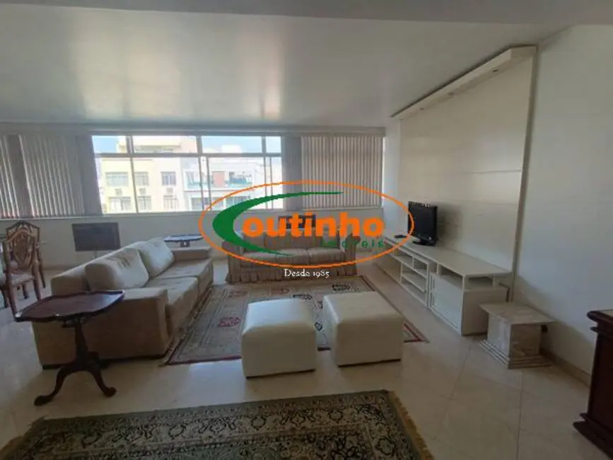 Foto 8 de Apartamento com 3 quartos à venda, 215m2 em Tijuca, Rio De Janeiro - RJ