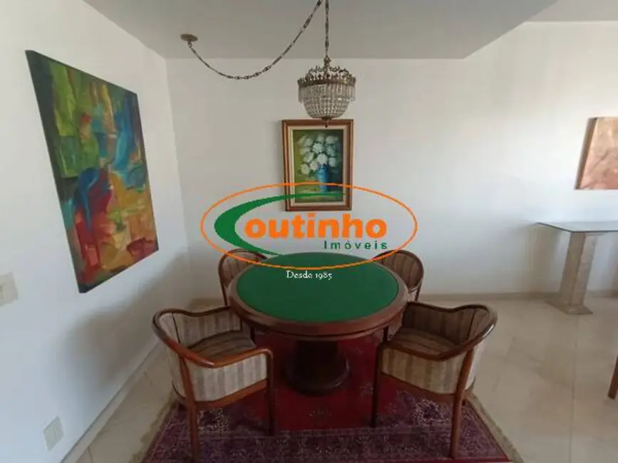 Foto 4 de Apartamento com 3 quartos à venda, 215m2 em Tijuca, Rio De Janeiro - RJ