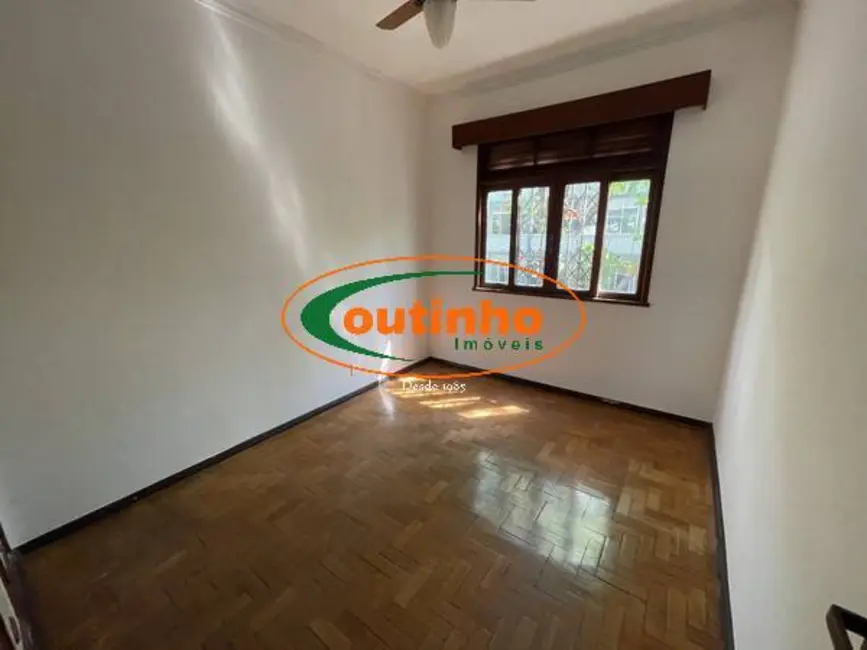 Apartamento com 3 quartos à venda, 90m2 em Tijuca, Rio De Janeiro - RJ - imagem 7 Foto 7 de Apartamento com 3 quartos à venda, 90m2 em Tijuca, Rio De Janeiro - RJ