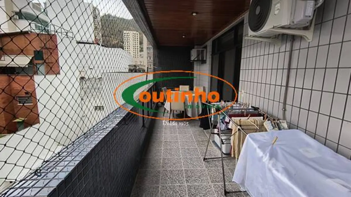 Apartamento com 3 quartos à venda, 124m2 em Tijuca, Rio De Janeiro - RJ - imagem 2 Foto 2 de Apartamento com 3 quartos à venda, 124m2 em Tijuca, Rio De Janeiro - RJ