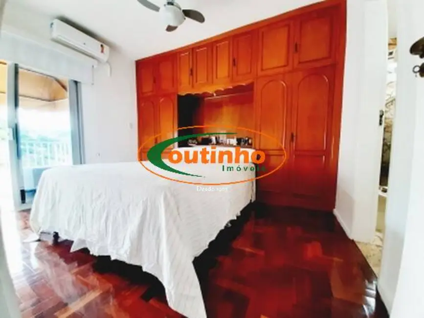 Foto 8 de Apartamento com 2 quartos à venda, 80m2 em Grajaú, Rio De Janeiro - RJ